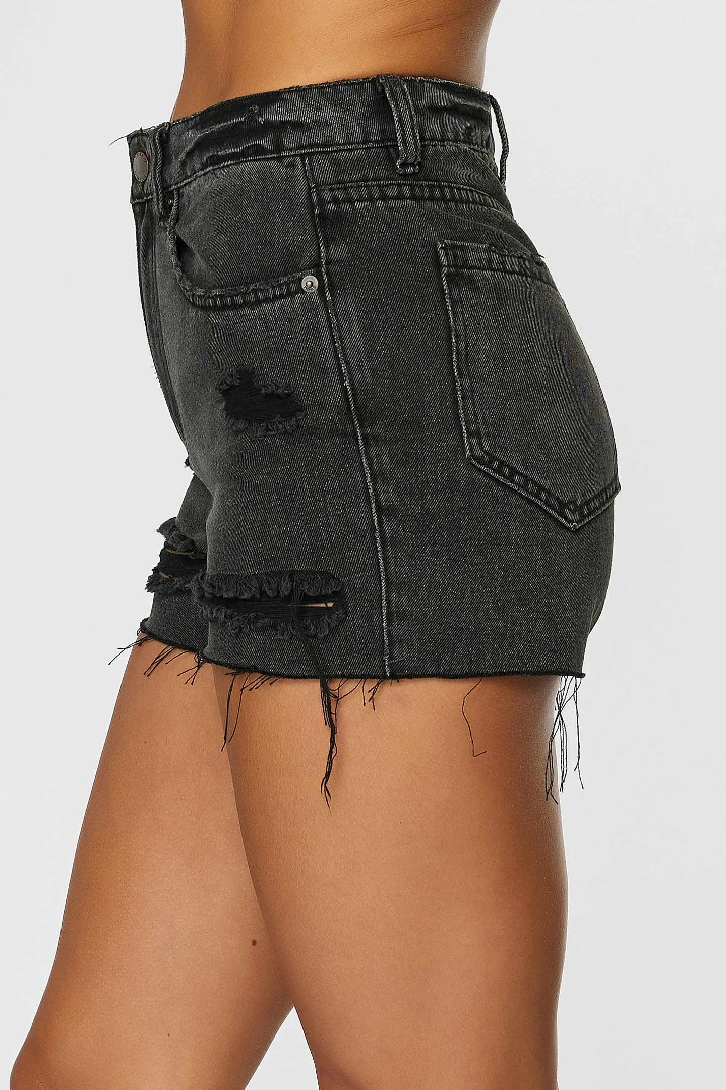 ANGUS DENIM SHORTS