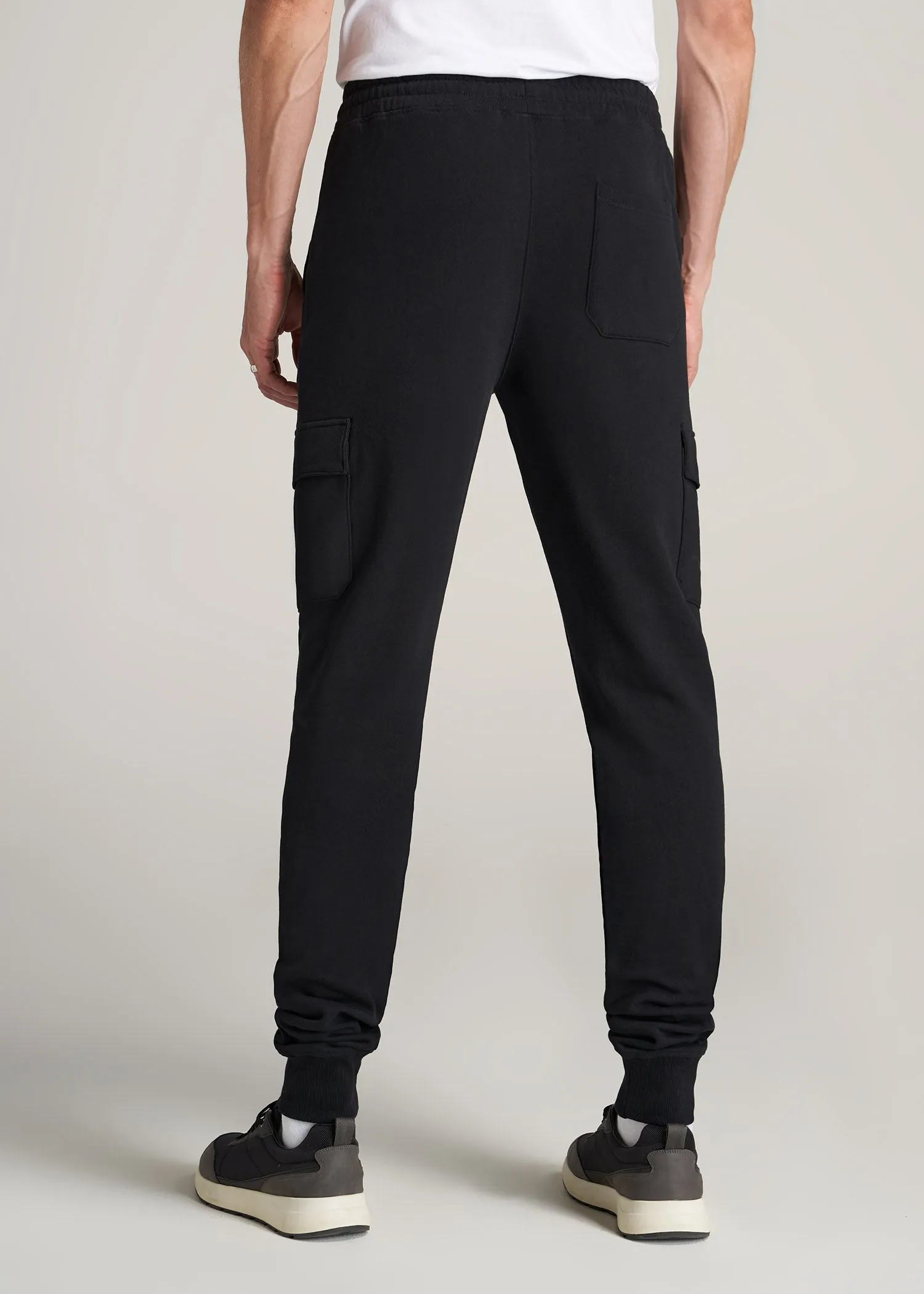 Wearever Fleece Cargo Jogger For Tall Men in Black